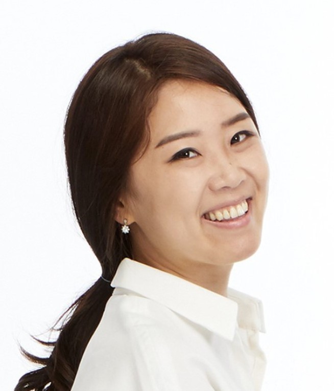 Lucy Jung portrait